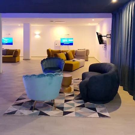 Porto Hotel 3*